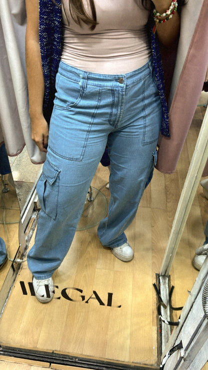 Kathy Cargo Chambray Pant