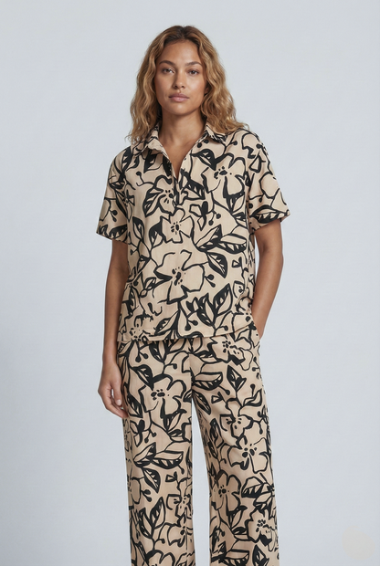 August Blouse